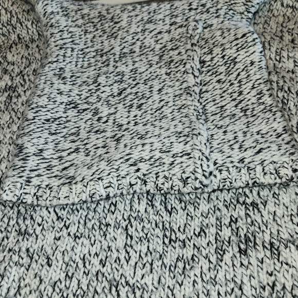 Madewell Marled Black & Cream Turtleneck Sweater Size S Wool Blend Comfortable - Picture 14 of 15